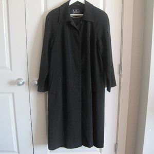 UTEX DESIGN women’s black trench coat, excellent used condition. Size 14 Petite